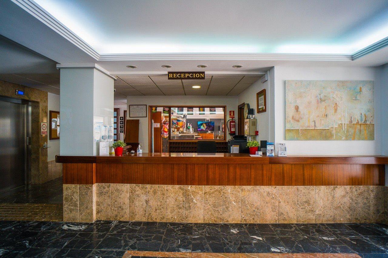 Hotel Sur Cala Bona  Exteriör bild